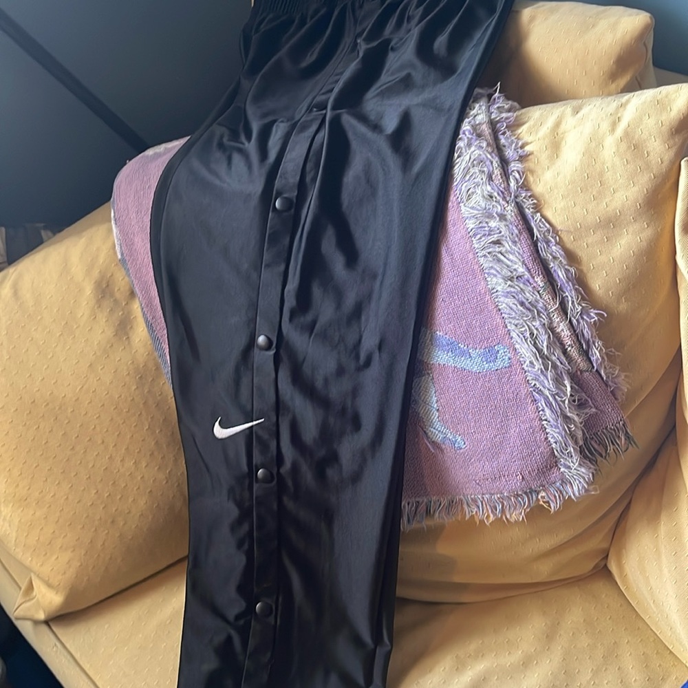 Men’s Nike snap up athletic pants